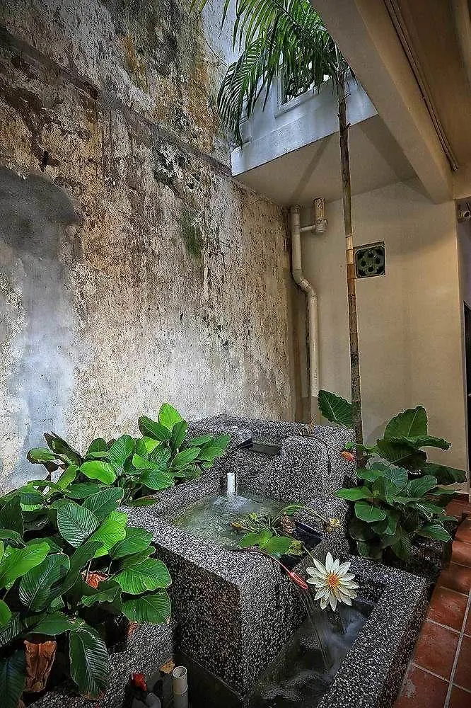 ヘーレン バイ ザ リバー ホテル Malacca